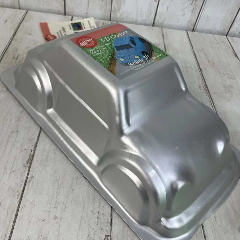 Wilton Car Cake Pan 3D Cruiser Car Coupe Bug Jelly Mold #2105-2043 New